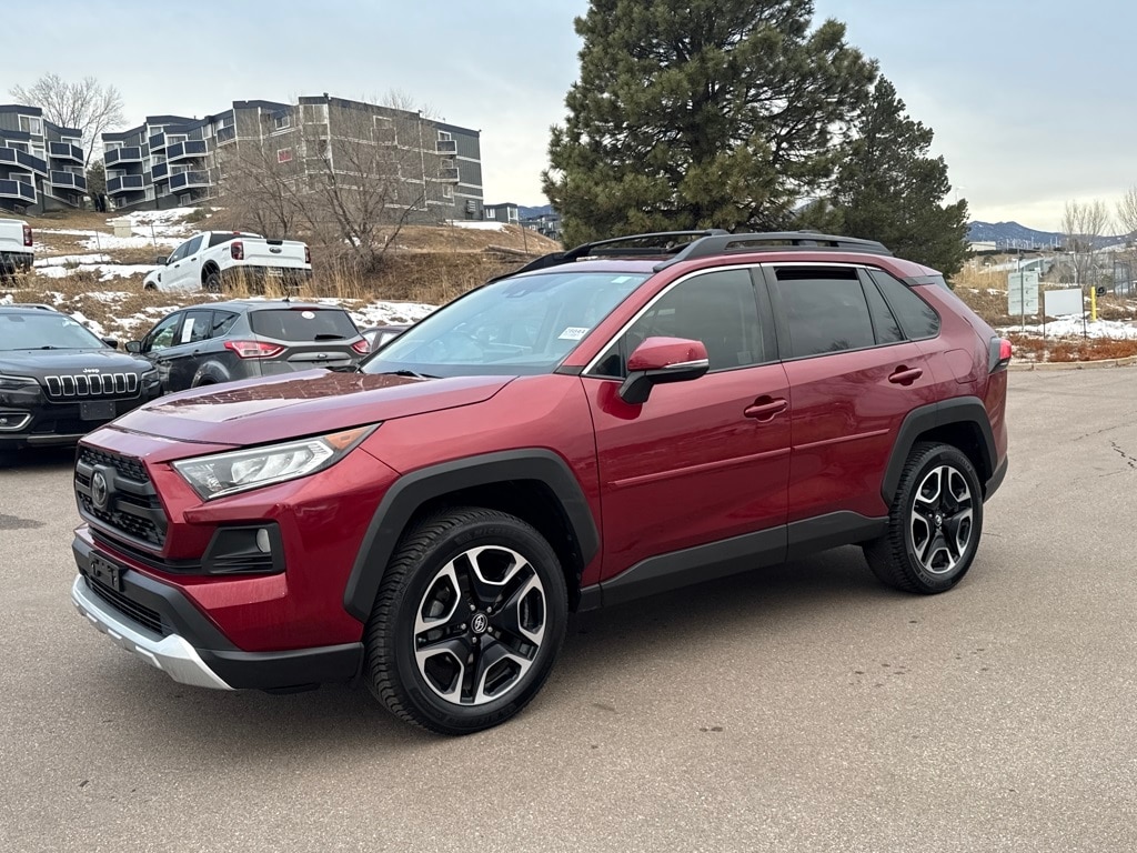 2019 Toyota RAV4 Adventure photo 4