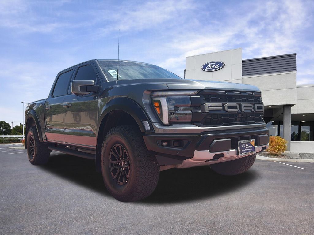 2025 Ford F-150 Raptor 4x4 SuperCrew 5-1/2 Box's photo