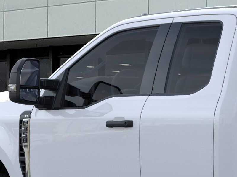 2025 Ford F-350 Super Duty Chassis Cab XL - Photo 20