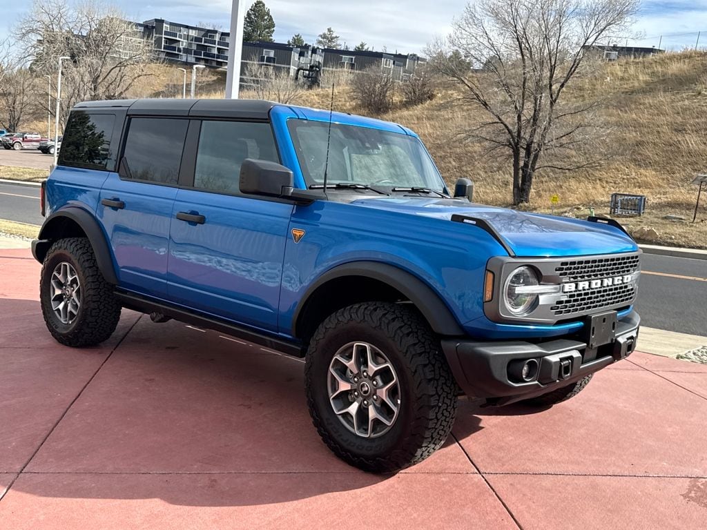 2025 Ford Bronco Badlands 4x4's photo