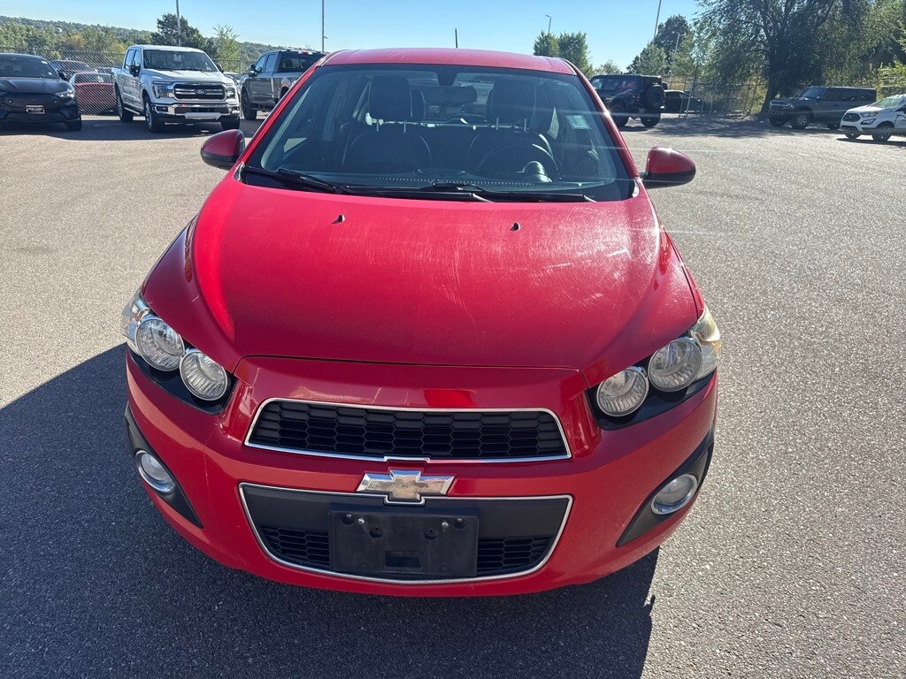 2016 Chevrolet Sonic LTZ photo 3