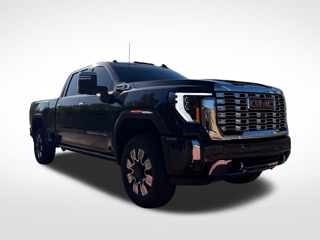 2025 GMC Sierra 4WD Crew Cab Standard Box Denali's photo