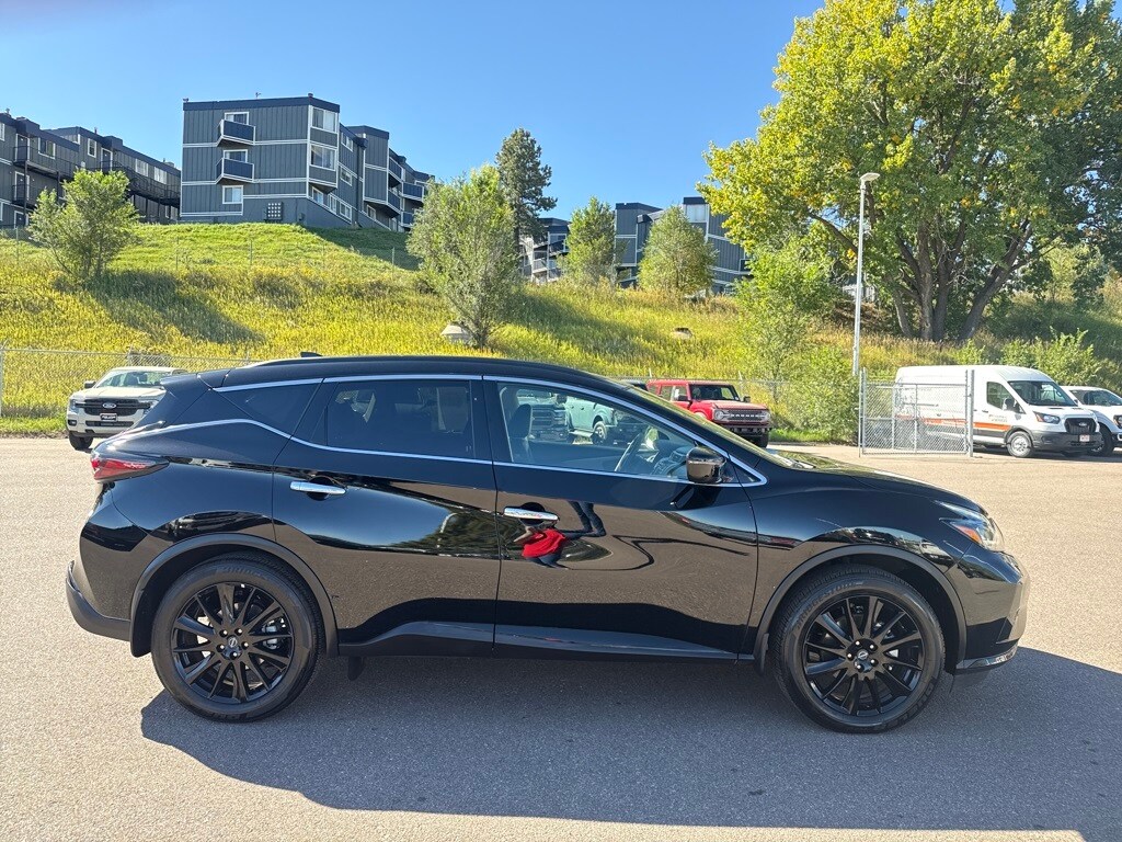 2023 Nissan Murano SV photo 4