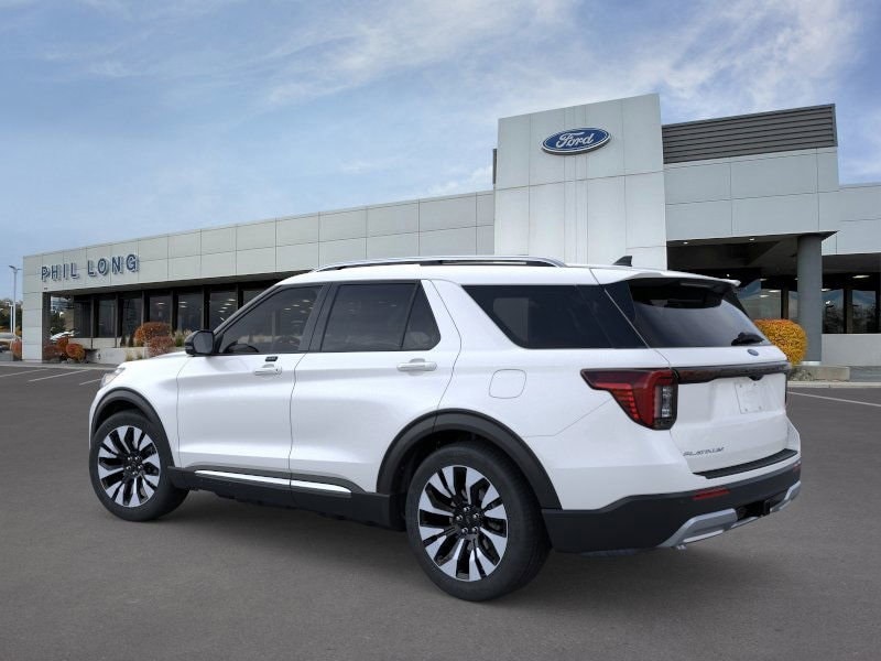 2026 Ford Explorer Platinum photo 2