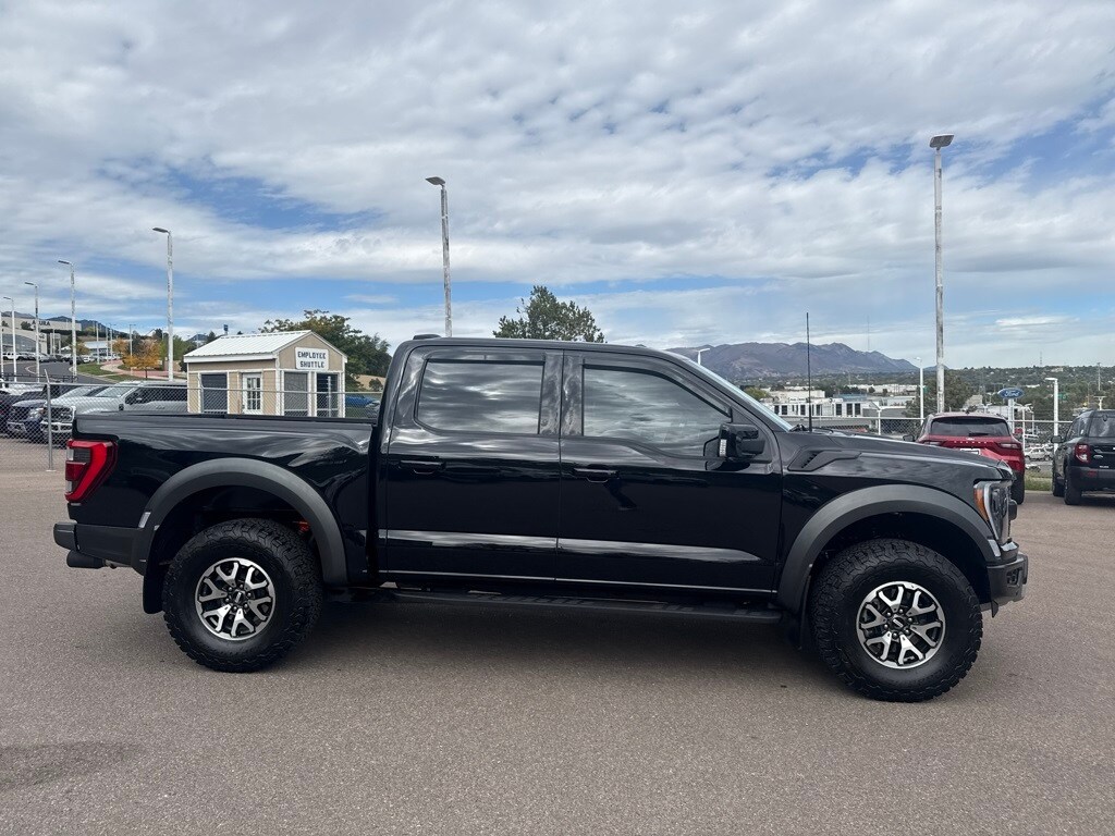 2023 Ford F-150 Raptor photo 3