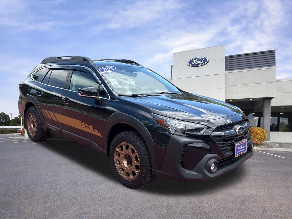2025 Subaru Outback Premium's photo