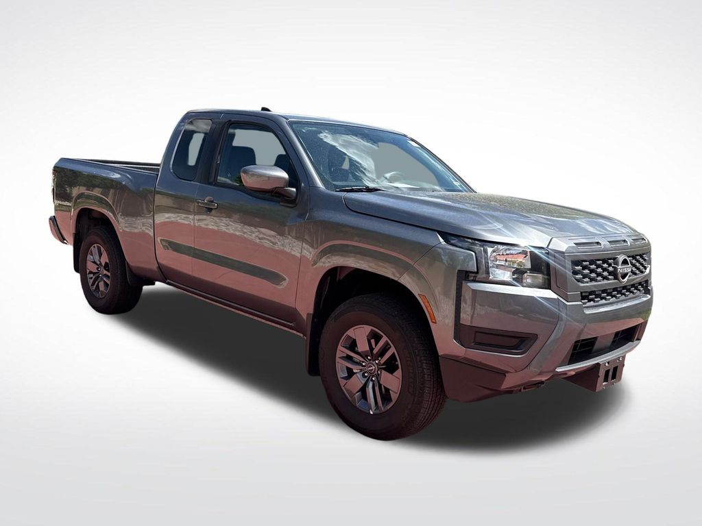 2025 Nissan Frontier SV King Cab 4X4's photo