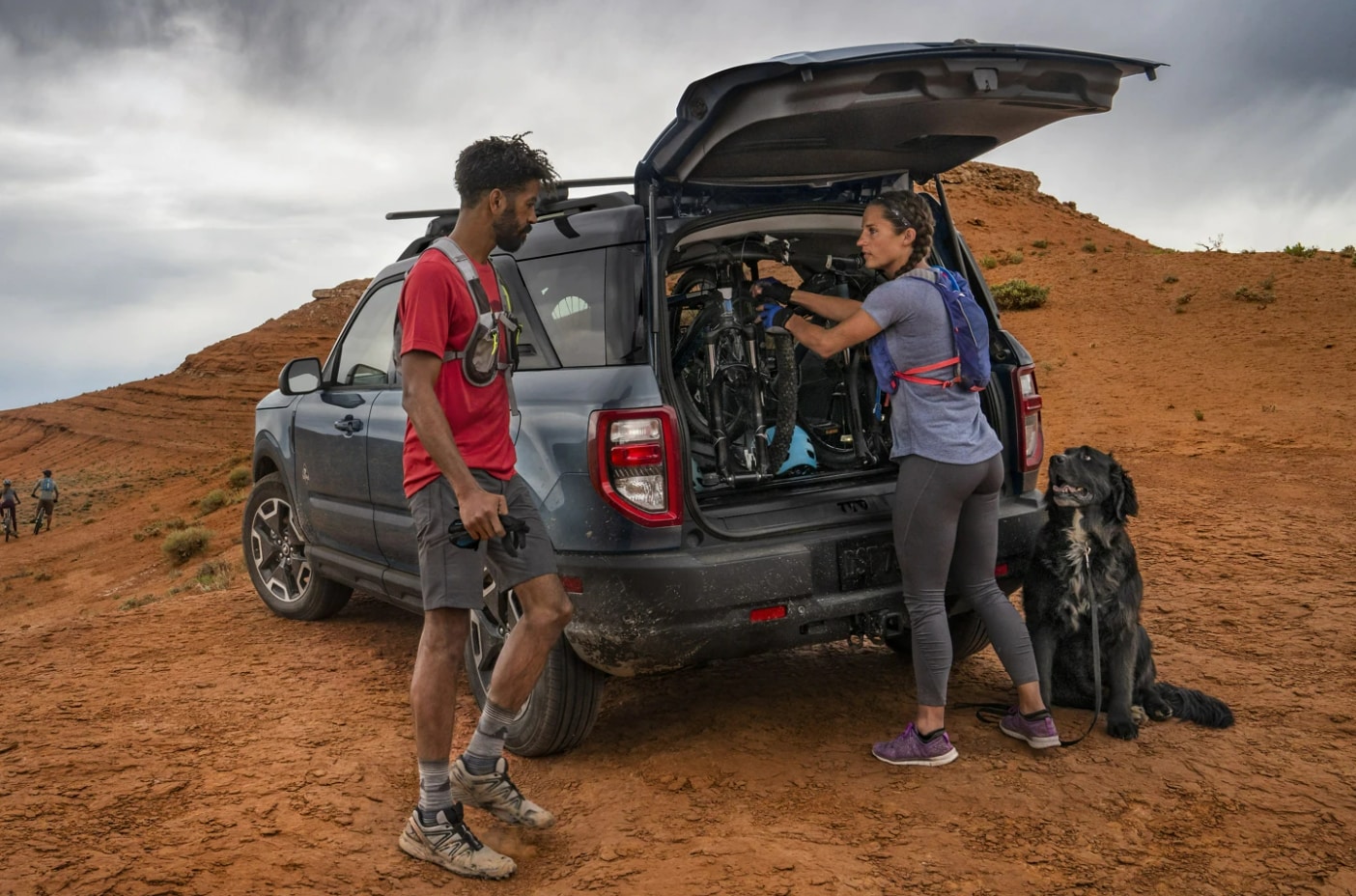 A Ford Bronco Sport filled with gear for a trip.