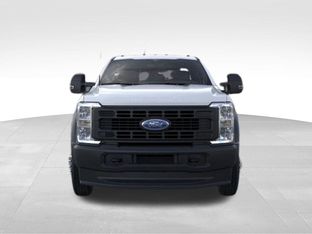 2026 Ford F-550 Super Duty Chassis Cab XL - Photo 6