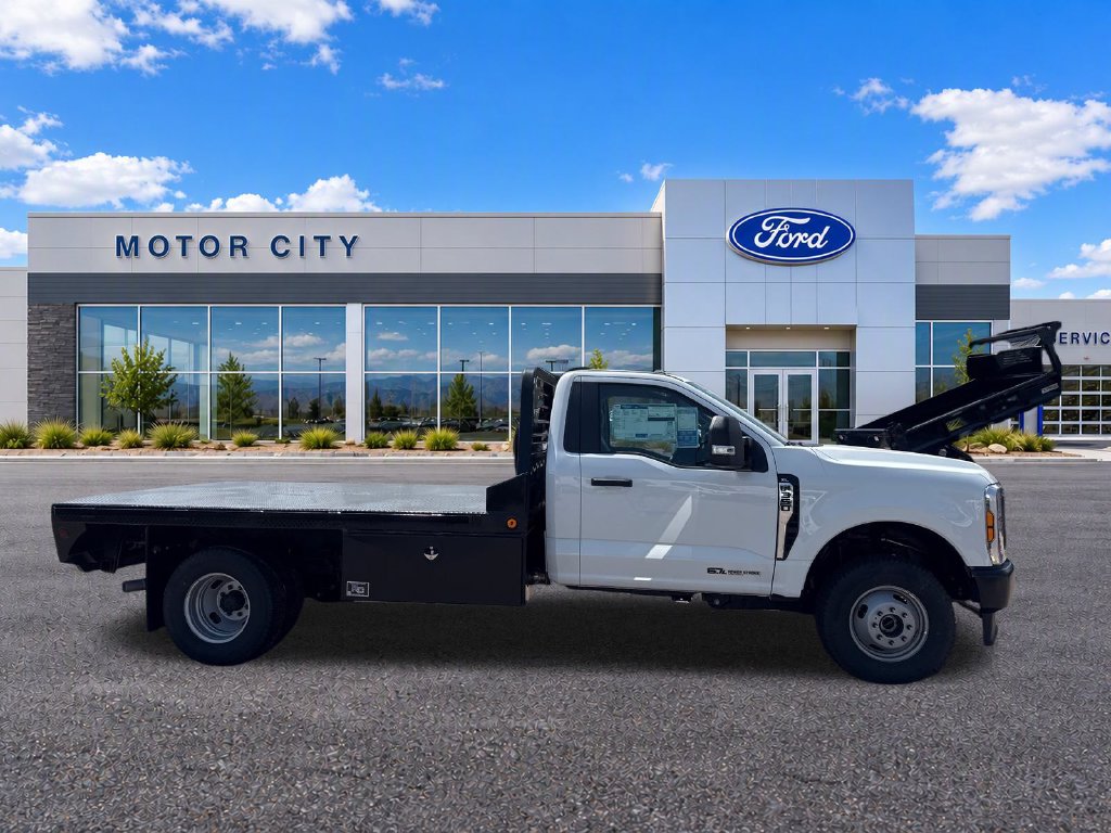2026 Ford F-350 Super Duty Chassis Cab XL - Photo 8