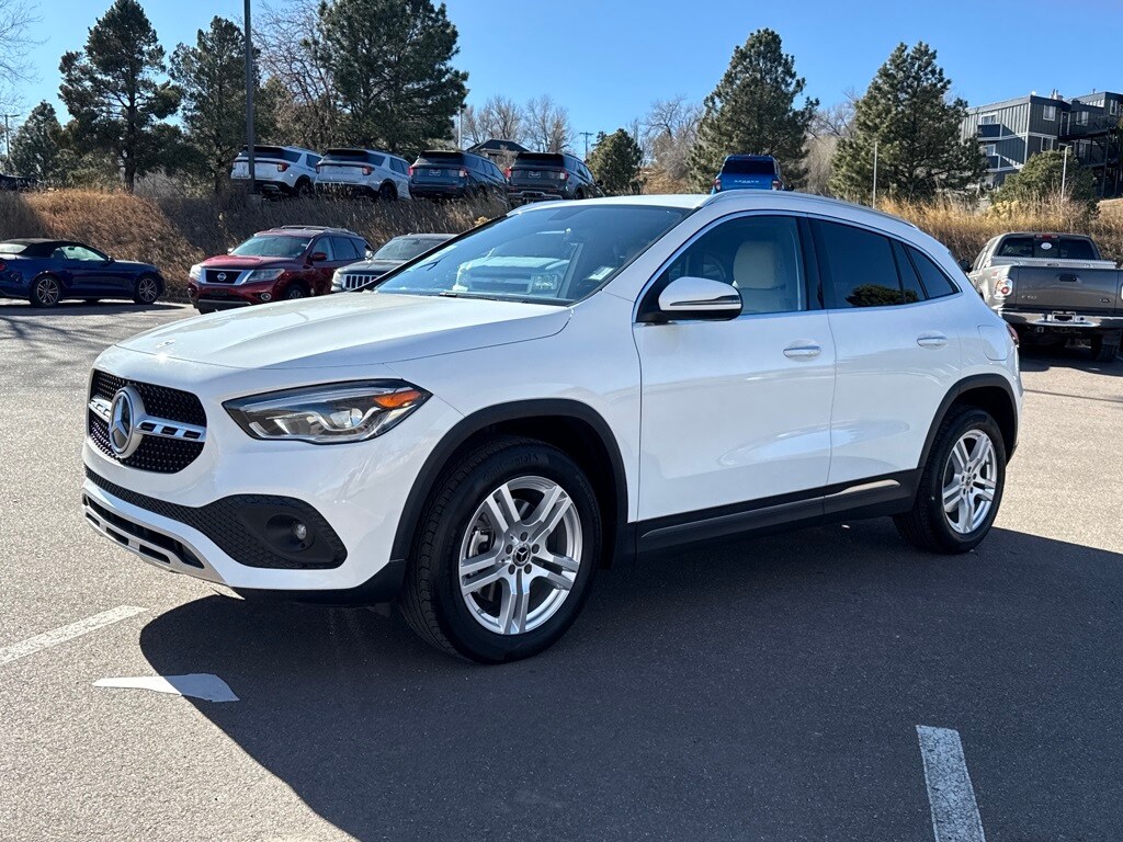 2023 Mercedes Benz GLA 250 4MATIC photo 4