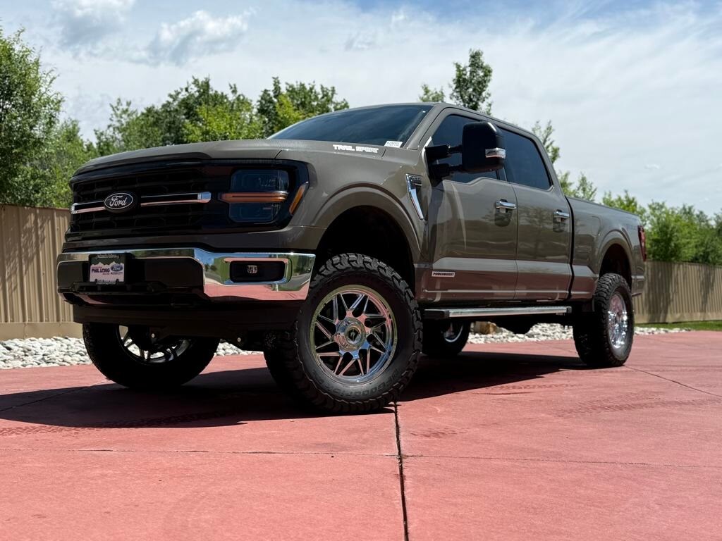 2025 Ford F-150 XLT photo 3