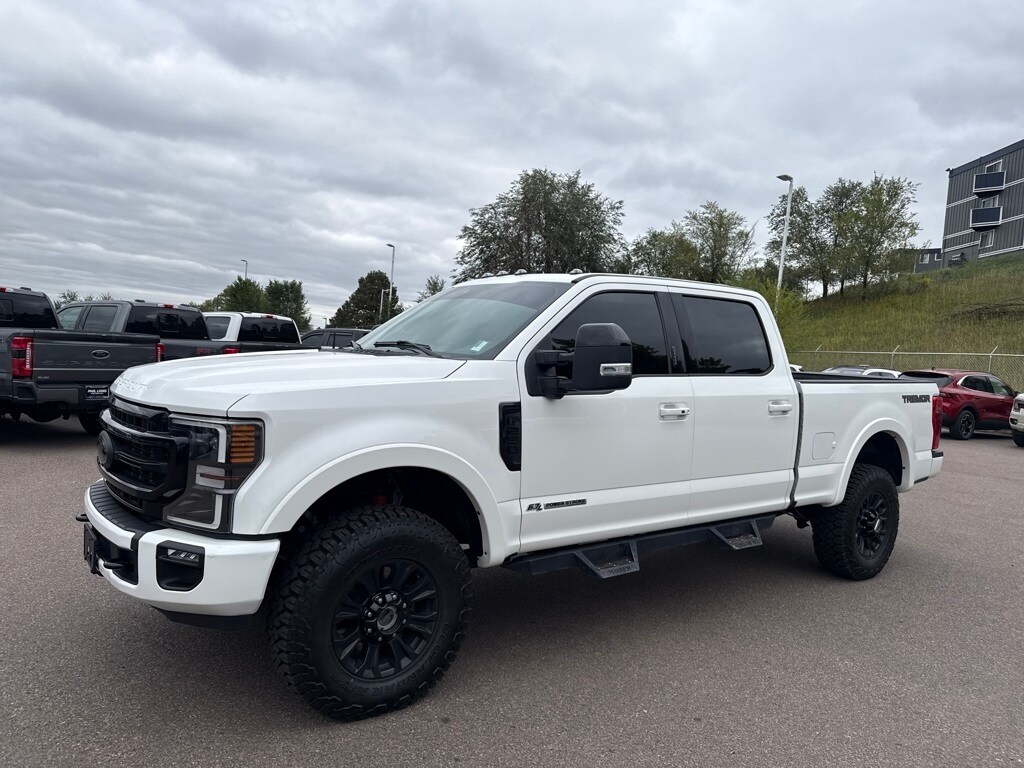 2021 Ford F-250 photo 2
