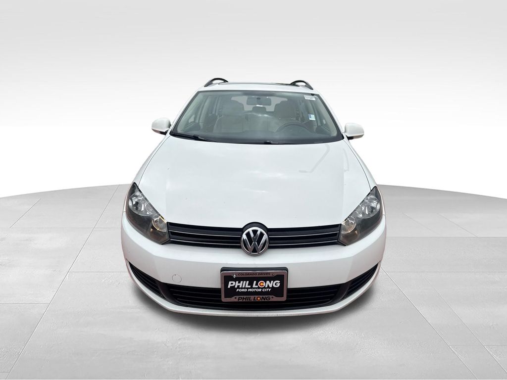 3VWPL7AJ2DM609094