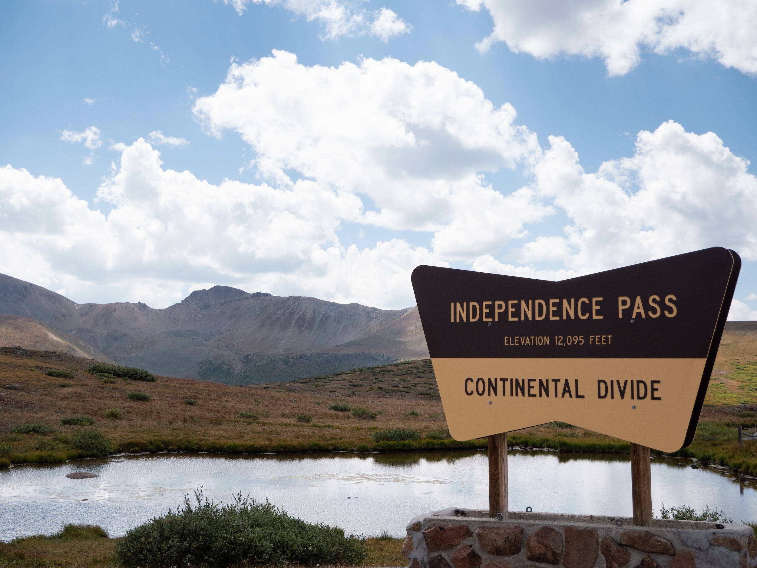 A view of the Continental Divide sign on Independence Pass