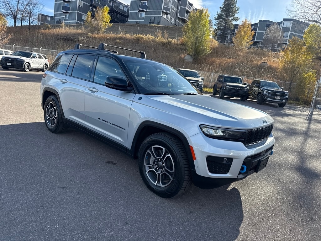 2022 Jeep Grand Cherokee Trailhawk 4xe's photo