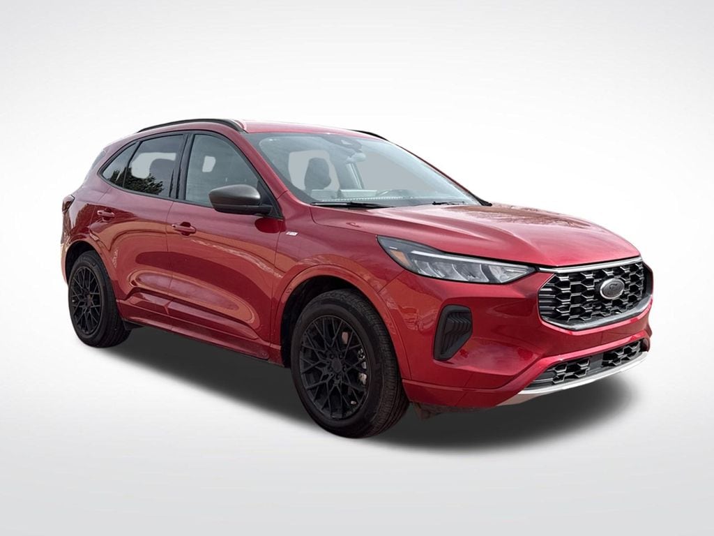 2024 Ford Escape ST-Line FWD's photo
