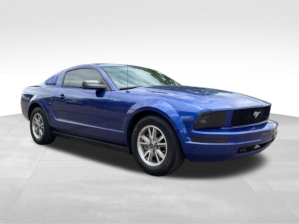 2005 Ford Mustang Coupe 