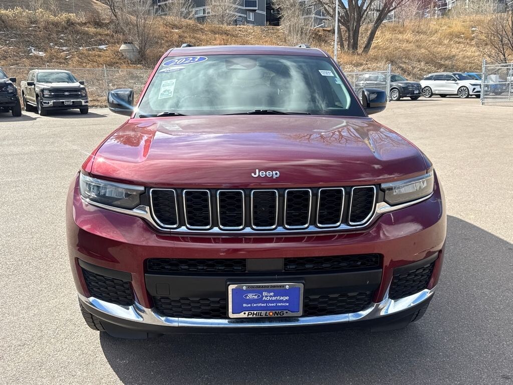 Used 2023 Jeep Grand Cherokee L Laredo SUV