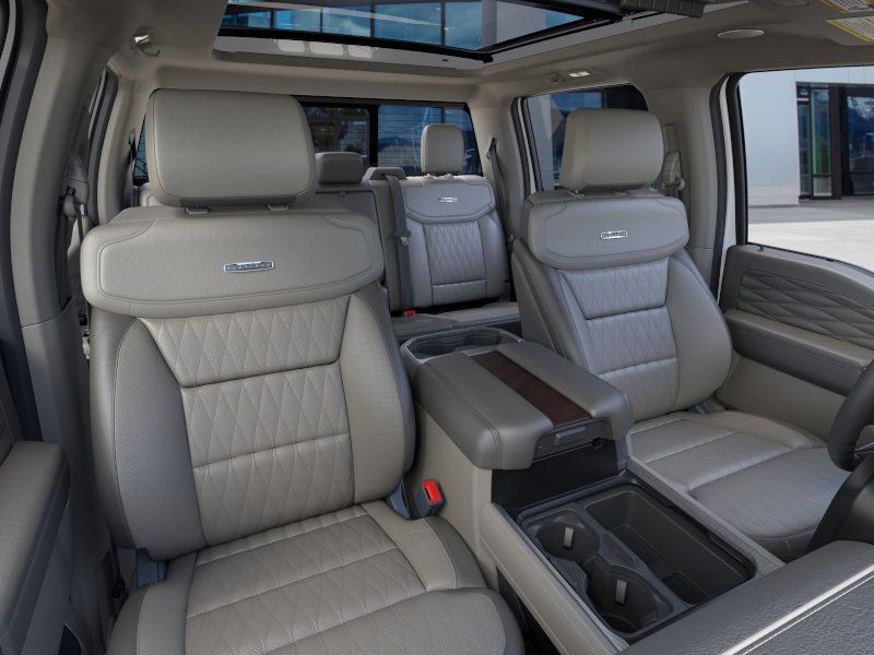 2026 Ford F-450 photo 2