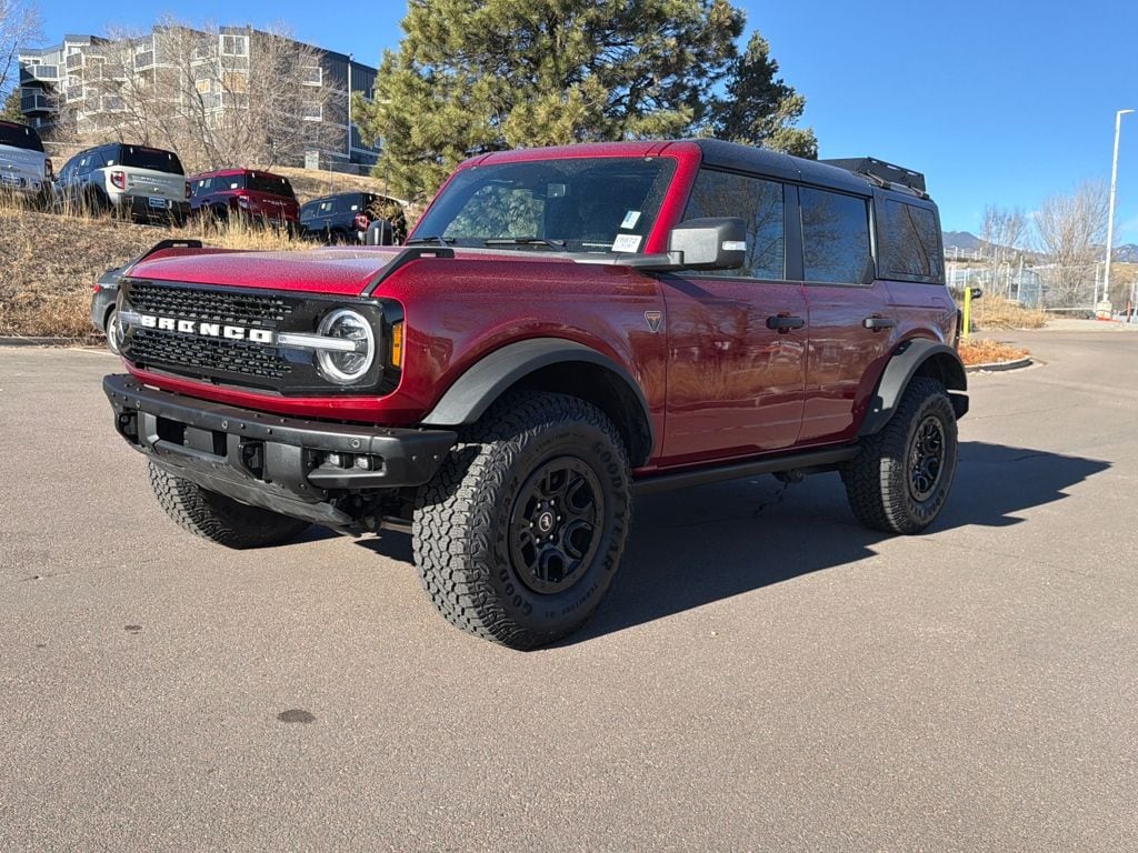 Certified 2025 Ford Bronco Badlands SUV