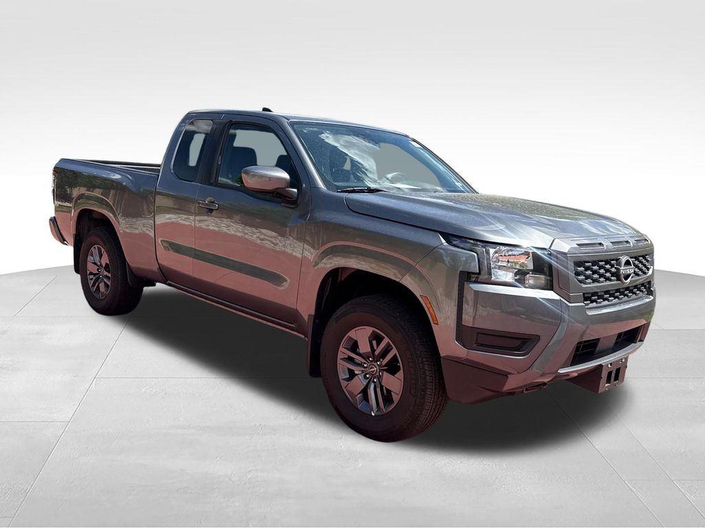 2025 Nissan Frontier SV King Cab 4X4's photo