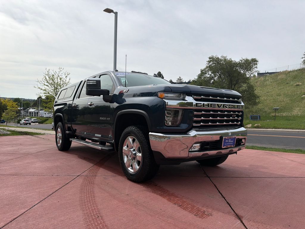 2020 Chevrolet Silverado HD LTZ 4WD Crew Cab Standard Box's photo