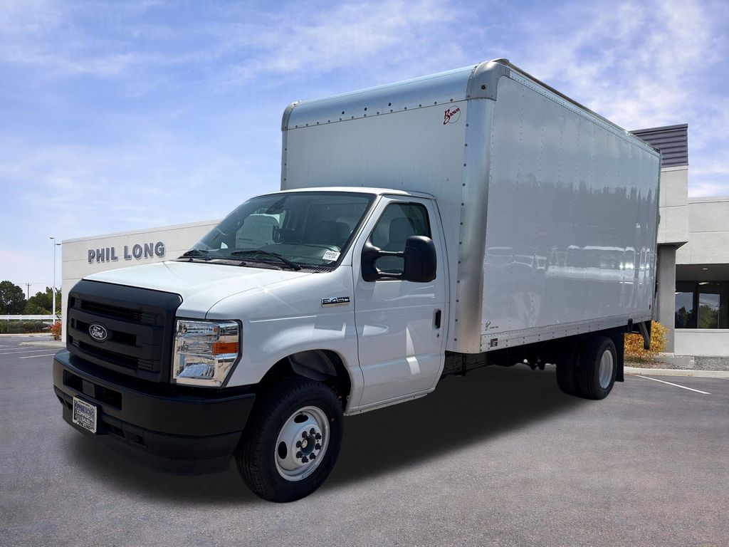 2026 Ford E-Series Cutaway Base - Photo 3