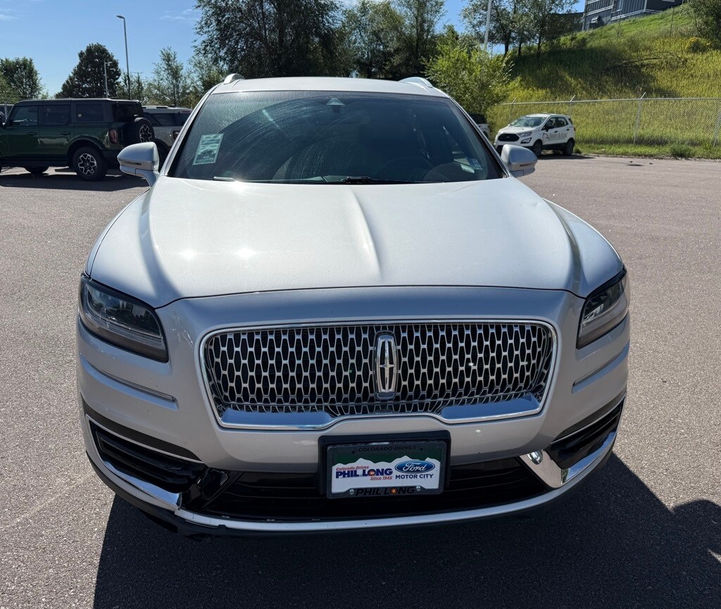 2019 Lincoln Nautilus Standard photo 2