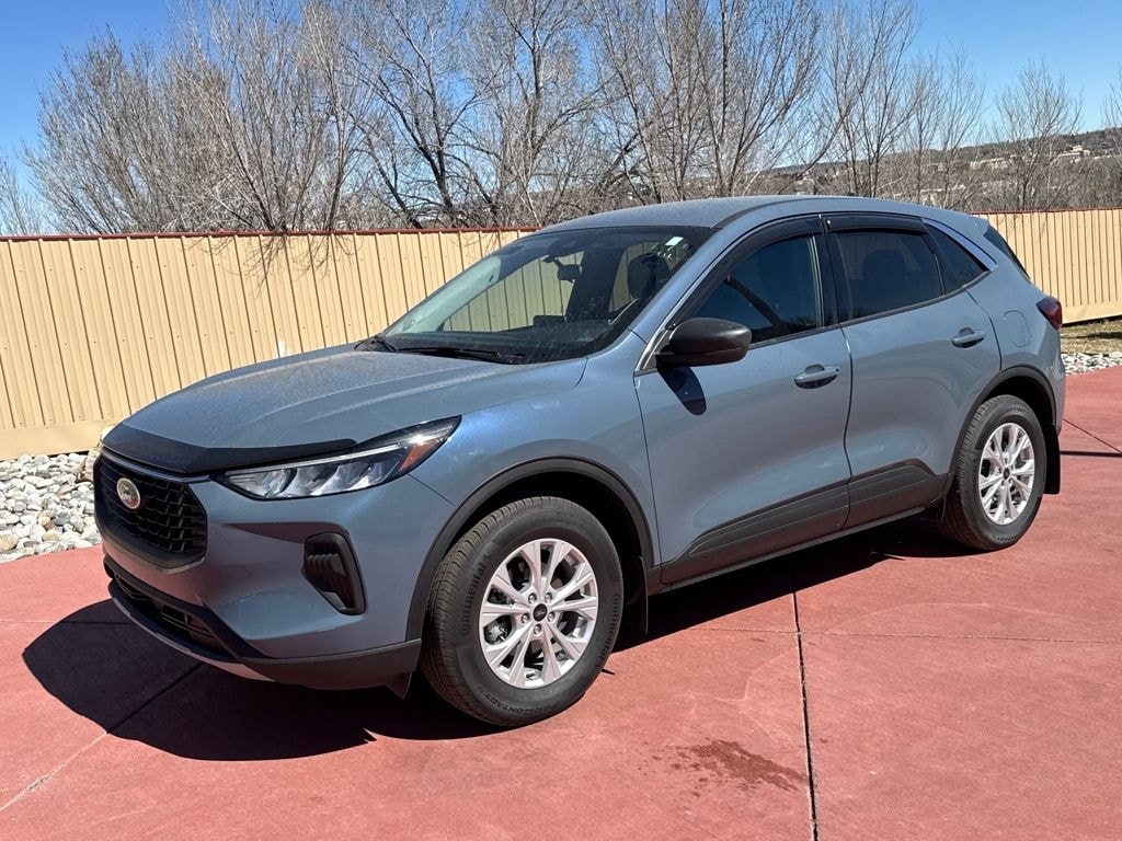 Used 2024 Ford Escape Active SUV