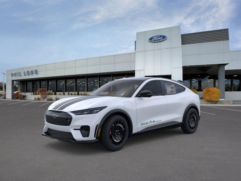 2025 Ford Mustang-Mach-e GT's photo