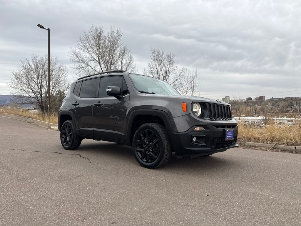 2018 Jeep Renegade Latitude North Edition photo 2
