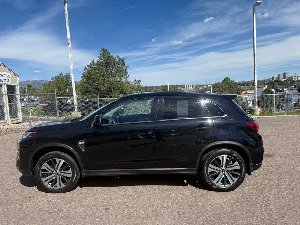 2021 Mitsubishi Outlander Sport ES photo 3