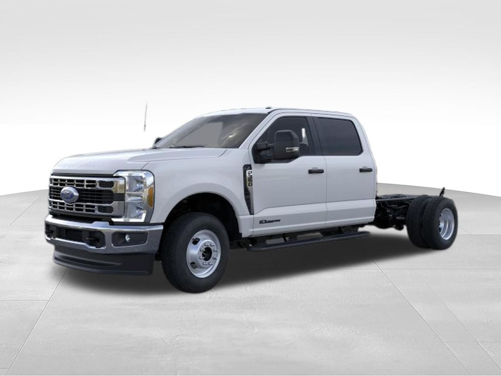 2026 Ford F-350 Chassis Chassis 