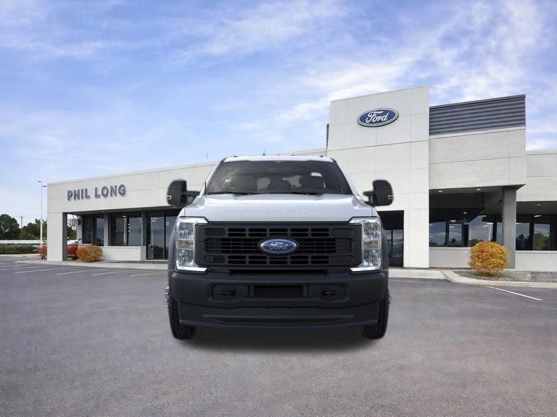 2026 Ford F-550 Super Duty Chassis Cab XL - Photo 6