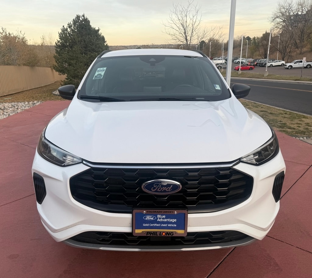 2023 Ford Escape ST-Line photo 3