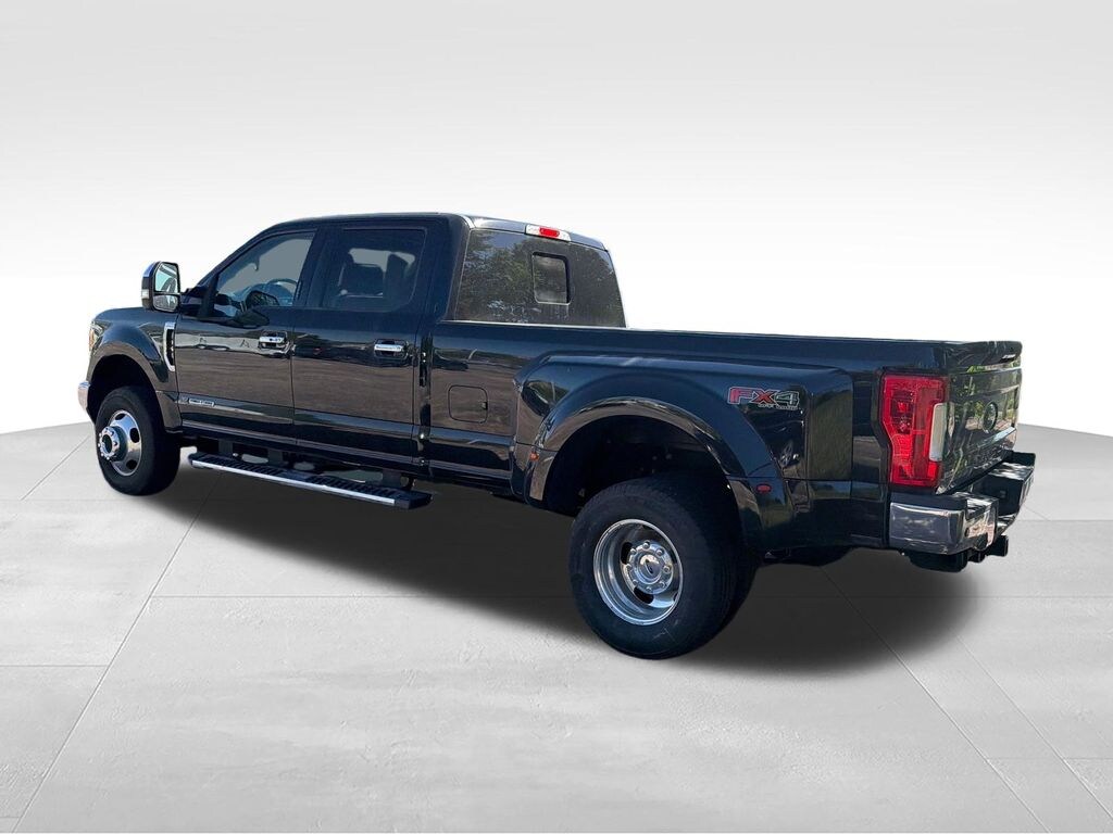 Used 2017 Ford F-350SD Lariat Truck