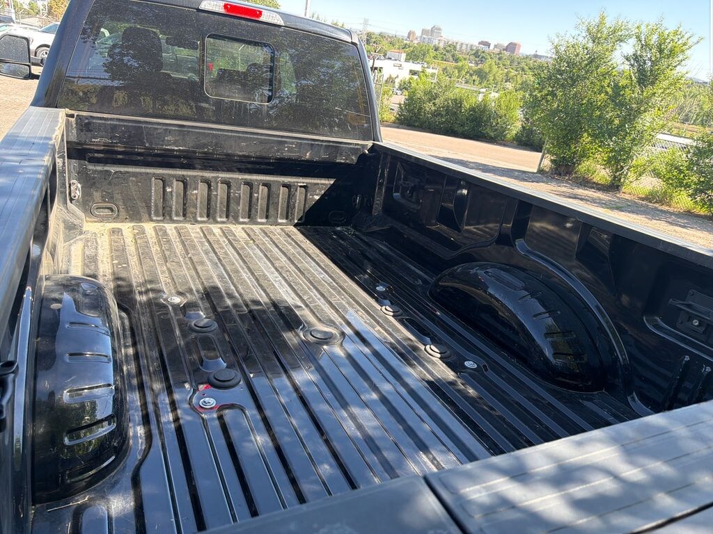 Used 2017 Ford F-350SD Lariat Truck