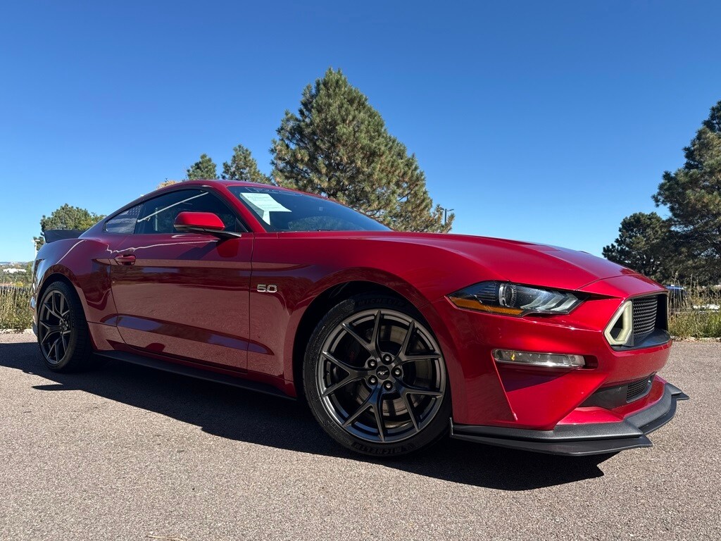 2020 Ford Mustang GT Premium's photo
