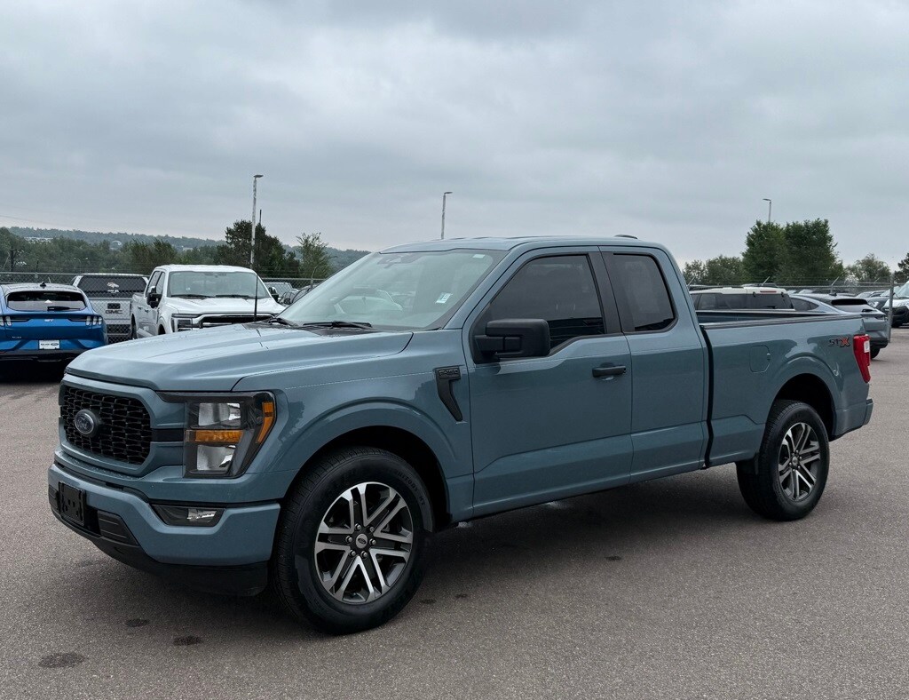 2023 Ford F-150 XL photo 3