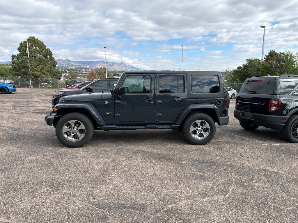 Used 2016 Jeep Wrangler Unlimited Sahara SUV