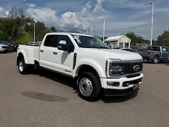 2024 Ford F-450SD Limited Truck