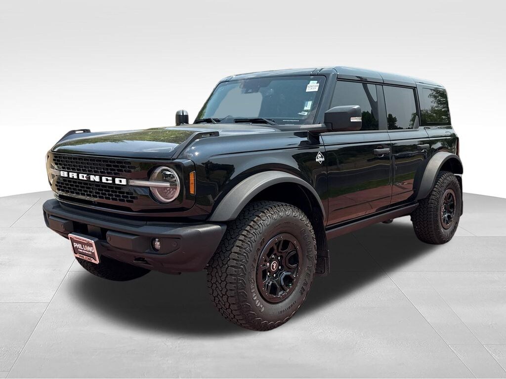 Certified 2025 Ford Bronco Outer Banks SUV