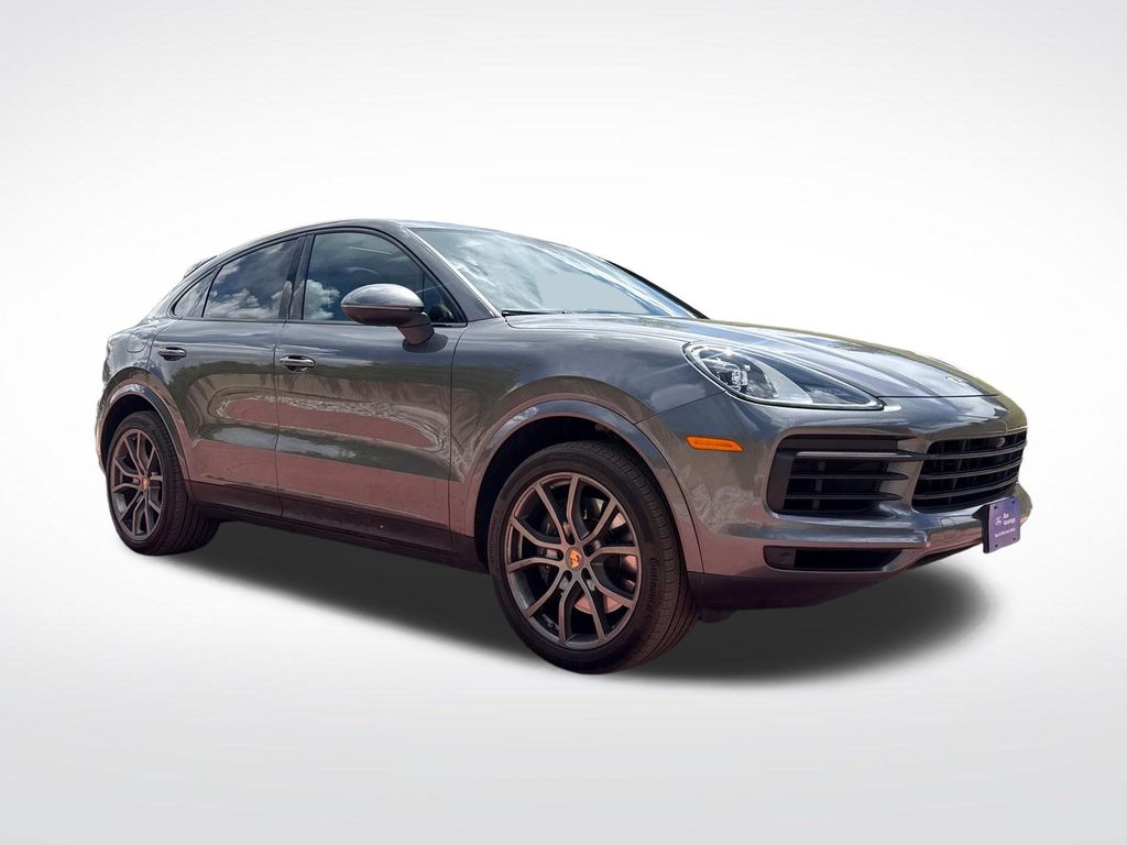 2023 Porsche Cayenne -'s photo
