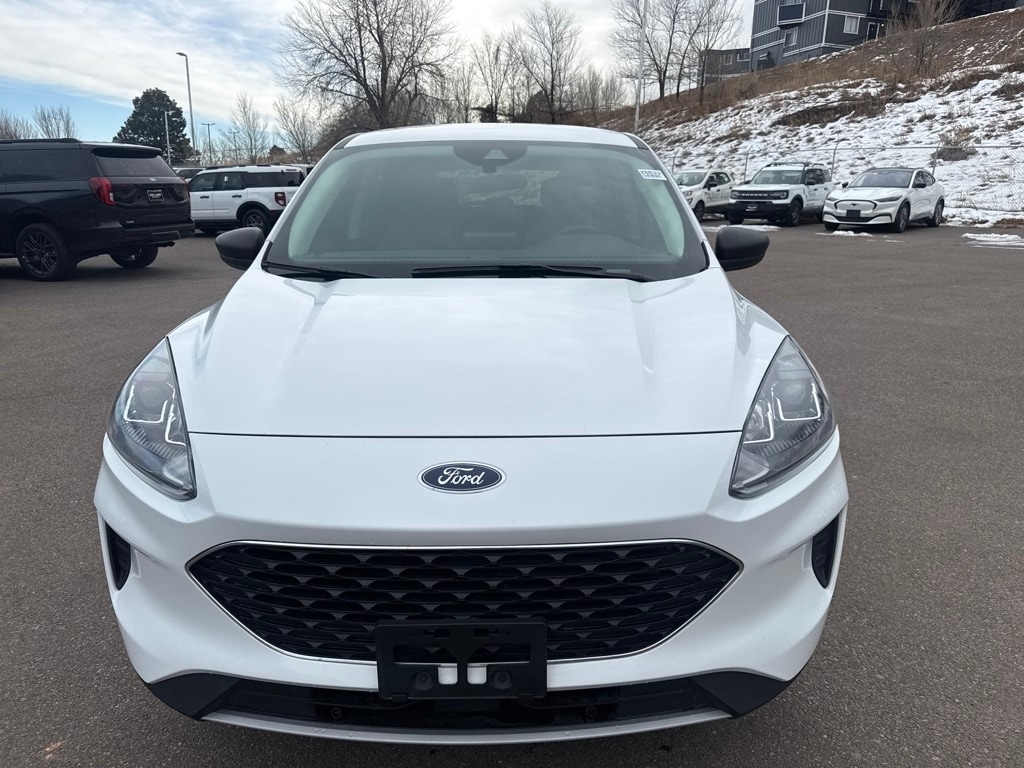 2022 Ford Escape SE photo 3
