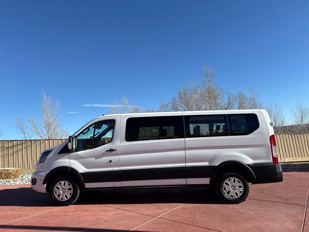2025 Ford Transit photo 4