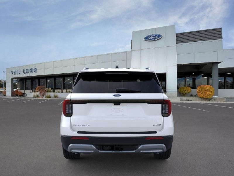 2026 Ford Explorer Platinum photo 3