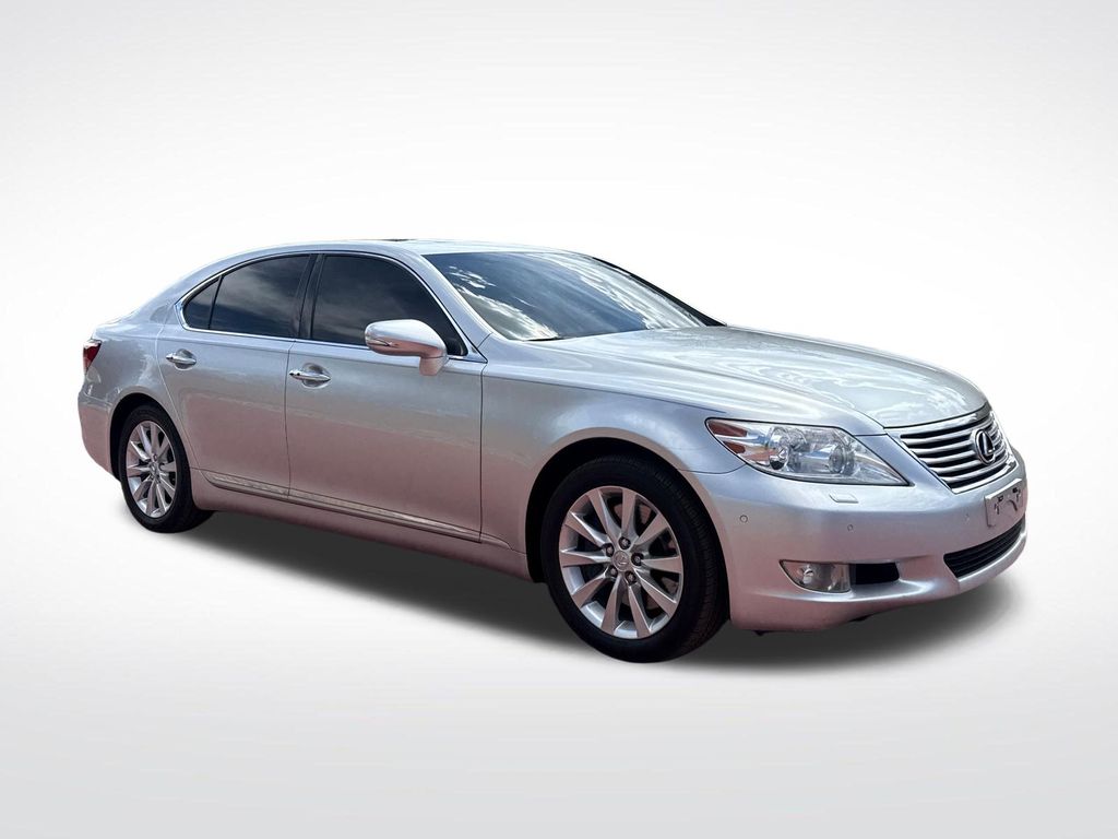 2010 Lexus LS 500 460 AWD's photo