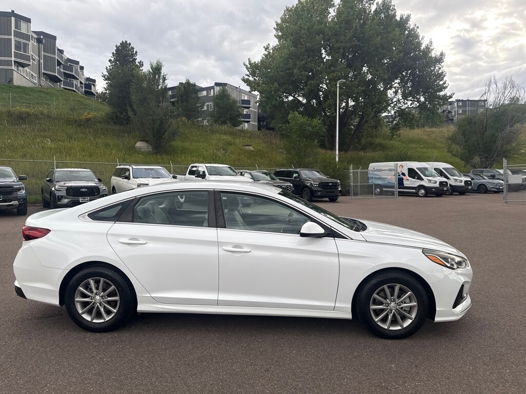 2018 Hyundai Sonata Eco photo 4
