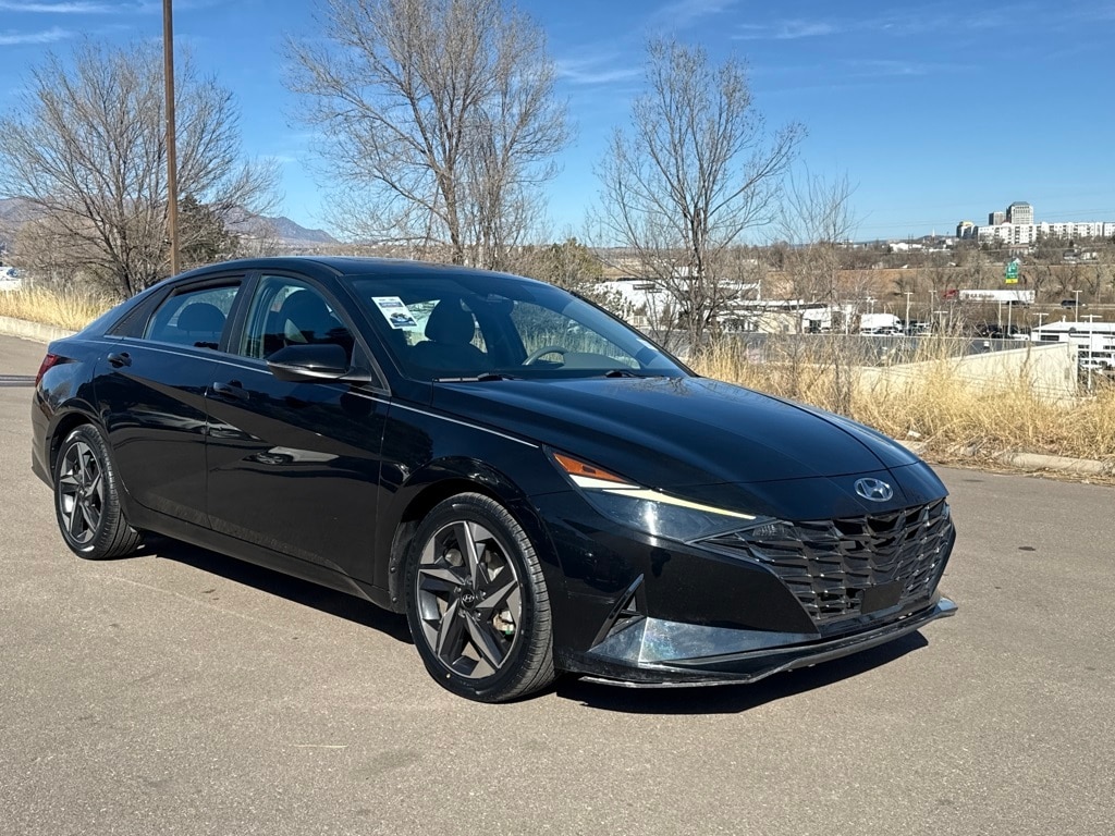 Used 2021 Hyundai Elantra SEL Sedan